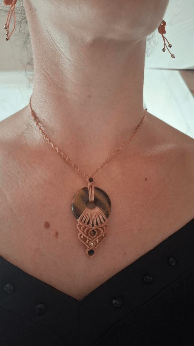 Collier Hestia