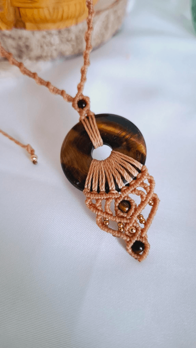 Collier Hestia